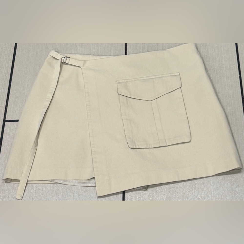 Zara Khaki Skort- large